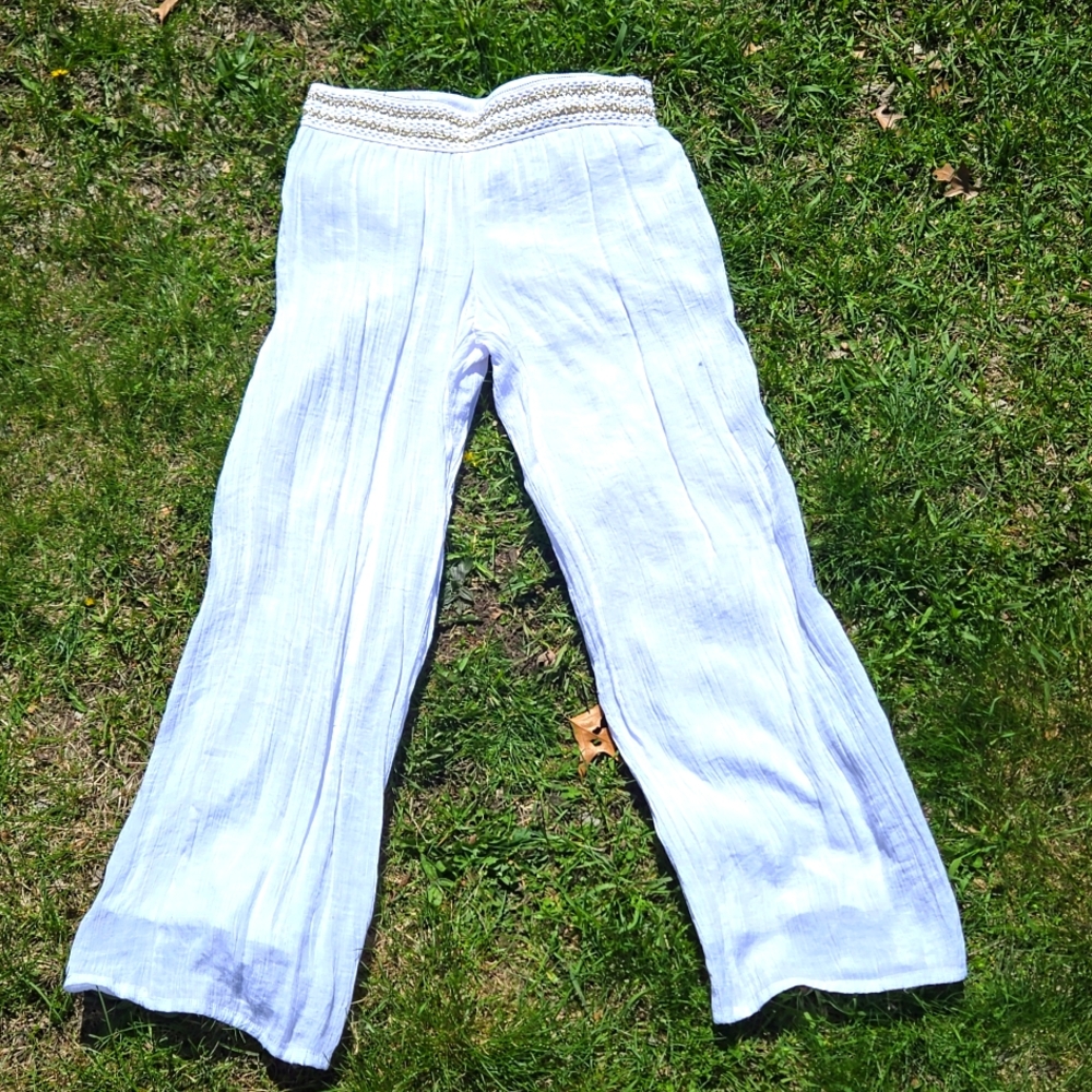 JM COLLECTION ▪︎ Women's Gauze Wide Leg Pants, Size Medium, White w/ Gold